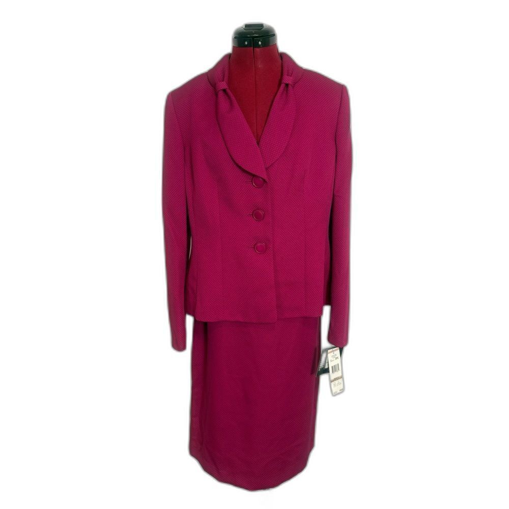 NWT Le Suit Skirt Suit Women's Size 14 Fuchsia 2-Piece Set Blazer & Skirt